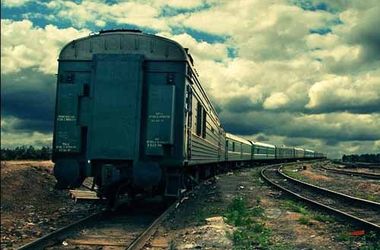 Поезда в Донецкую и Луганскую область не отменяли
