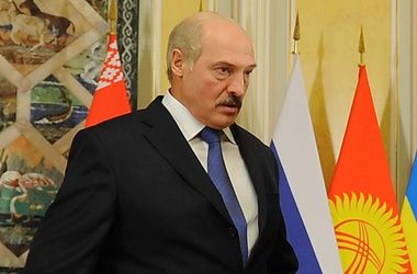 Лукашенко приедет на инаугурацию Порошенко