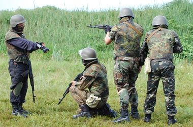 Как батальон "Донбасс" тренирует своих бойцов