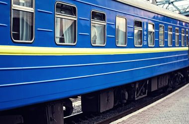 В Донецке частично возобновили предварительную продажу билетов на поезда