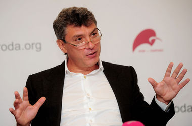 Газовая война с Украиной неизбежна и она дорого обойдется РФ - Немцов