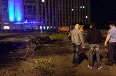 Теракт возле Донецкой ОГА