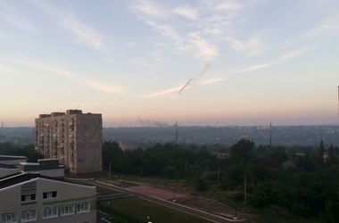 В сети появилось видео авиаудара по штабу террористов в МВД Горловки