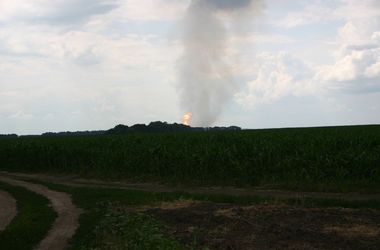В Сети появилось видео взрыва на газопроводе в Полтавской области