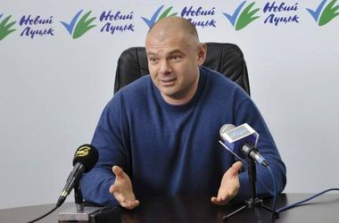Одесский губернатор-нефтяник до сих пор не сложил полномочия депутата