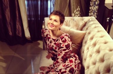 Актриса Мария Кожевникова поразила оригинальным платьем