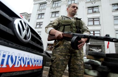 В Славянске при обстреле блокпоста погибли трое военных, шесть  ранены – спикер АТО