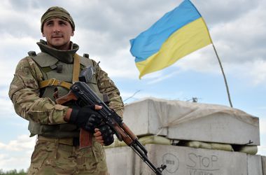 События в Донбассе: силы АТО отбили у террористов два пункта пропуска на границе с Россией
