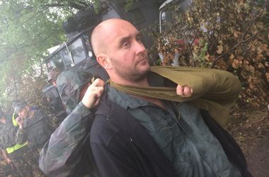 Под Луганском террористы убили из миномета двух военных и ранили журналиста
