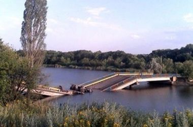 Террористы заминировали мосты в Горловке