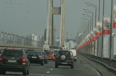 В Киеве на выходных частично перекроют Южный мост