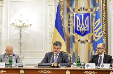 Карасев: СНБО должен ввести военное положение в Донбассе, приостановить выборы и обратиться в ООН