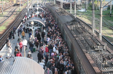 В Киеве появятся три новые станции кольцевой электрички