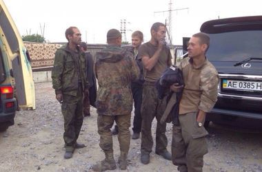 Из плена боевиков освобождены 6 военных из Красного Луча – Порошенко