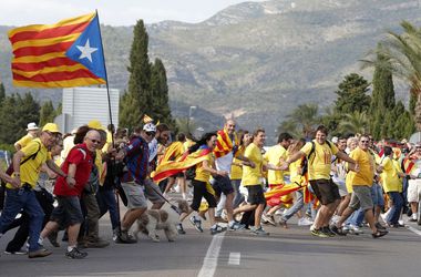 Референдум о  независимости  Каталонии  хотят провести 9 ноября