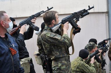 Боевики ведут массированные атаки по Дебальцево и Счастью – пресс-центр АТО
