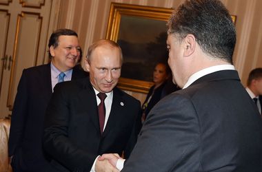 <p>В Милане завершилась многосторонняя встреча при участии Порошенко и Путина. Фото: &nbsp;AFP</p>