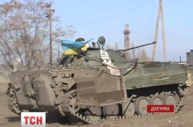 Как танкисты-"смертники" прикрывают позиции "киборгов" в Донецком аэропорту