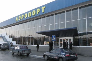 Из аэропорта Симферополя не могут вылететь 300 человек