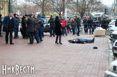 В центре Николаева произошла перестрелка, есть погибший