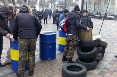 Активисты "Финансового Майдана" собираются ночевать под Радой