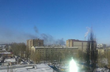 &lt;p&gt;Над Донецком клубится черный дым. Фото: соцсети&lt;/p&gt;