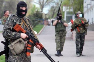 Боевики за день 34 раза обстреляли позиции украинских военных на Донбассе