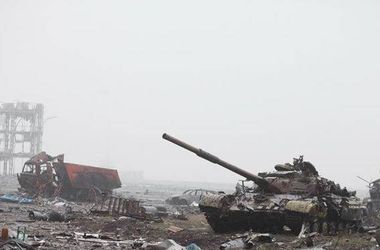 Боевики грозят сравнять с землей Донецкий аэропорт, "киборги" ждут подмогу - СМИ