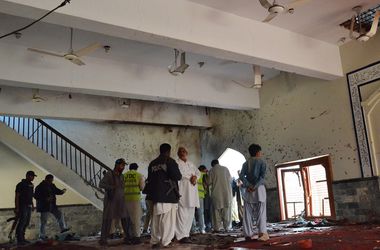 Теракт в пакистанской мечети: 25 погибших
