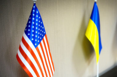 США собираются выделить дополнительные финансовые средства Киеву