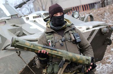 Украинские военные отбили у боевиков пехотные огнеметы "Шмель" – Минобороны