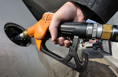 За неделю цены на бензин побили исторический рекорд