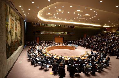 СБ ООН единогласно одобрил предложенную РФ резолюцию в поддержку минских договоренностей по Украине