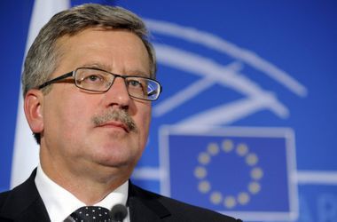 Украина может получить безвизовый режим с ЕС - Коморовский