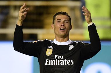 "Реал" обжалует желтую карточку своей звезды Криштиану Роналду