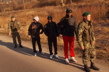 На границе задержали африканских студентов, которые представились беженцами из Донбасса