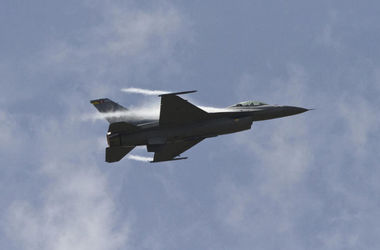 Истребители НАТО засекли над Балтикой российский самолет