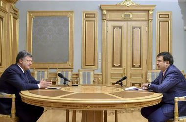 Порошенко поручил усилить охрану Саакашвили