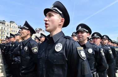 Набор в патрульную полицию Львова затянулся