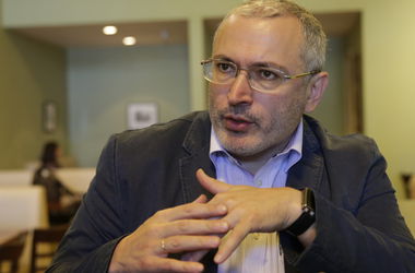 Путин уйдет через год после выборов - Ходорковский