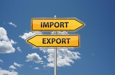 Украина теряет экспорт и импорт