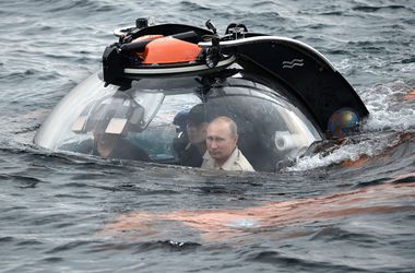 В МИД Украины прокомментировали погружение Путина на дно Черного моря