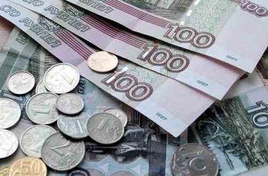 Российский рубль продолжает стремительно падать, не видя дна