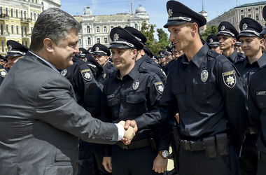 Порошенко завтра даст старт полиции в Одессе