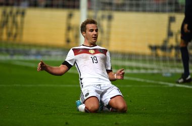 Германия обыграла Польшу и вышла в лидеры группы отбора Евро-2016