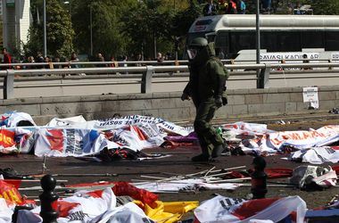 Число жертв кровавого теракта в Анкаре приближается к сотне