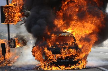 Зверское убийство: участника ДТП сожгли вместе с машиной
