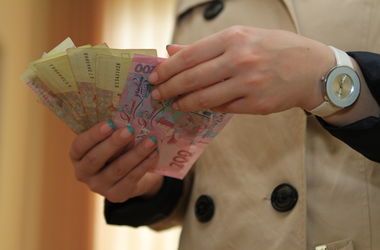 В Киеве школьница выманила у подруги тысячу гривен