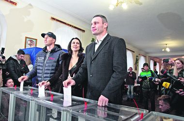 Официально: в Киеве на выборах мэра побеждает Кличко