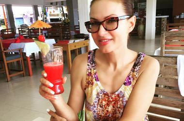 Эвелина Бледанс обнажилась на отдыхе в Таиланде (фото)